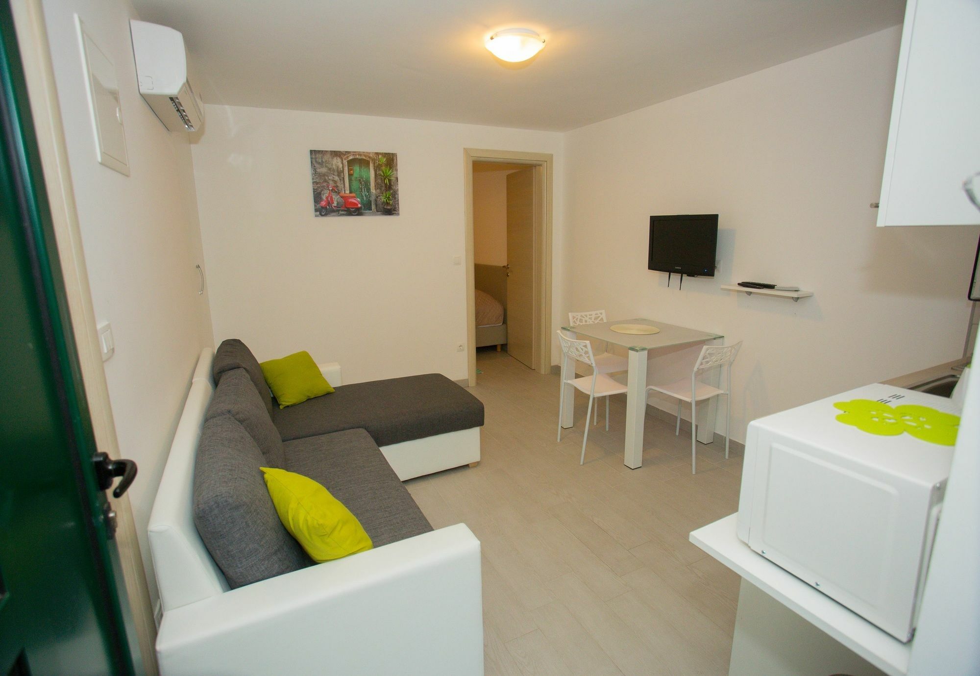 Apartments Marly Trogir Extérieur photo