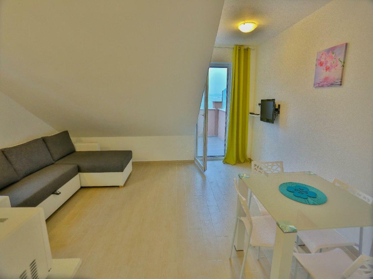 Apartments Marly Trogir Extérieur photo